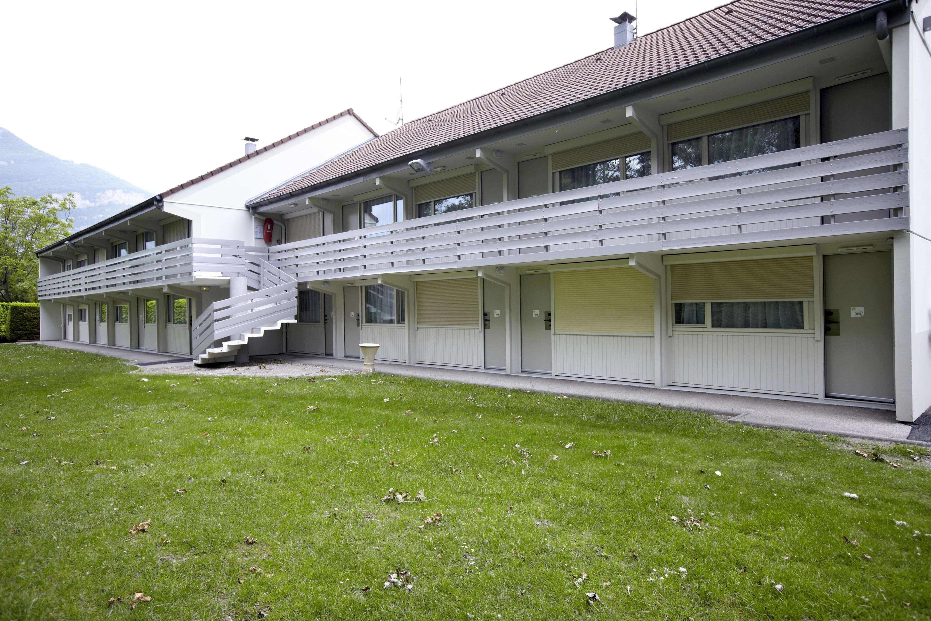 מלון Campanile Grenoble Nord - סנט-אגרב מראה חיצוני תמונה